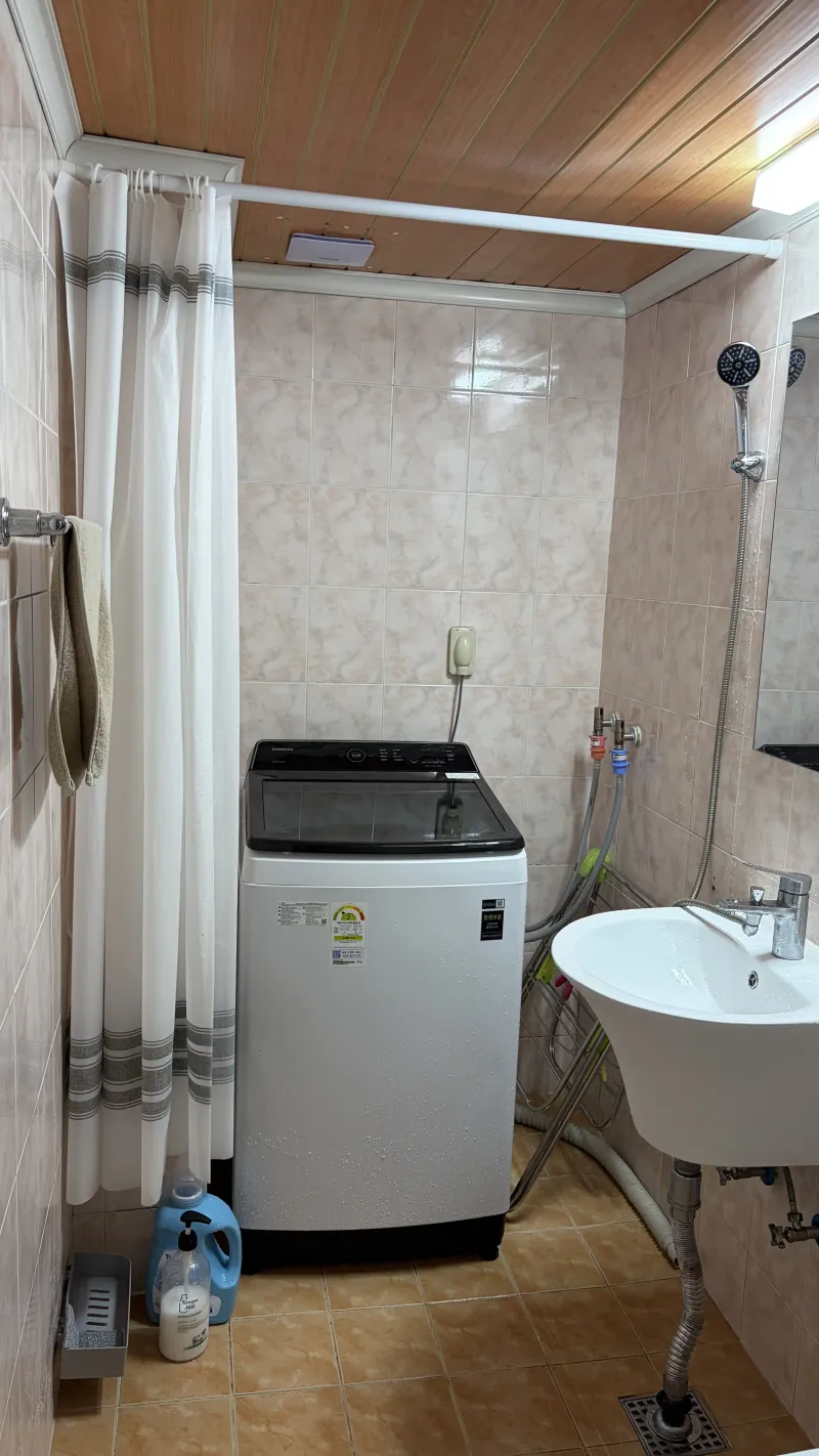 [Gunpo] Fully furnished, cozy retreat just 2 minutes from Geumjeong Station 15
