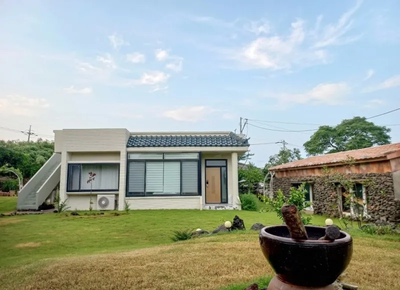 [제주 애월] 300평 대형마당 독채 #바베큐 #텃밭 ★추가할인★ 16