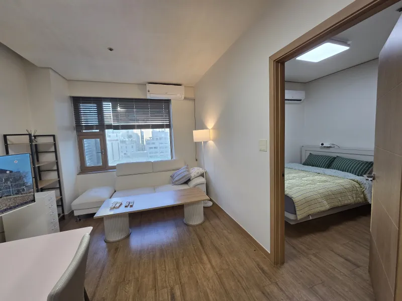 [Gangnam, Seoul] High-rise officetel with a view near Seolleung Station 16