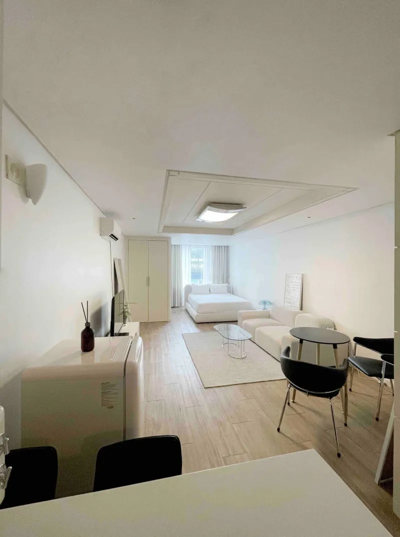 [Gangnam, Seoul] 1 minute from Samseong/Seolleung Station, COEX [Eng] 10