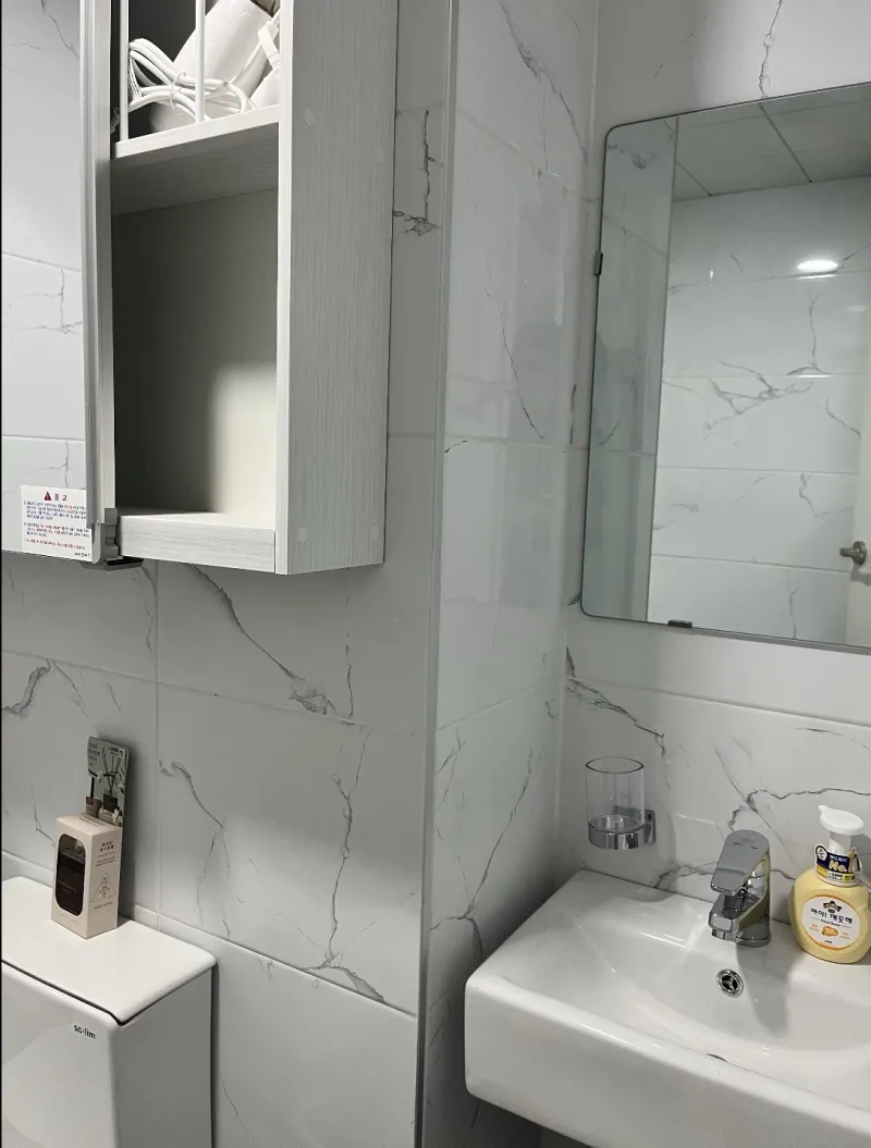 [Jongno, Seoul] 5-minute walk from Hyehwa Station / Premium Studio Room 205 4