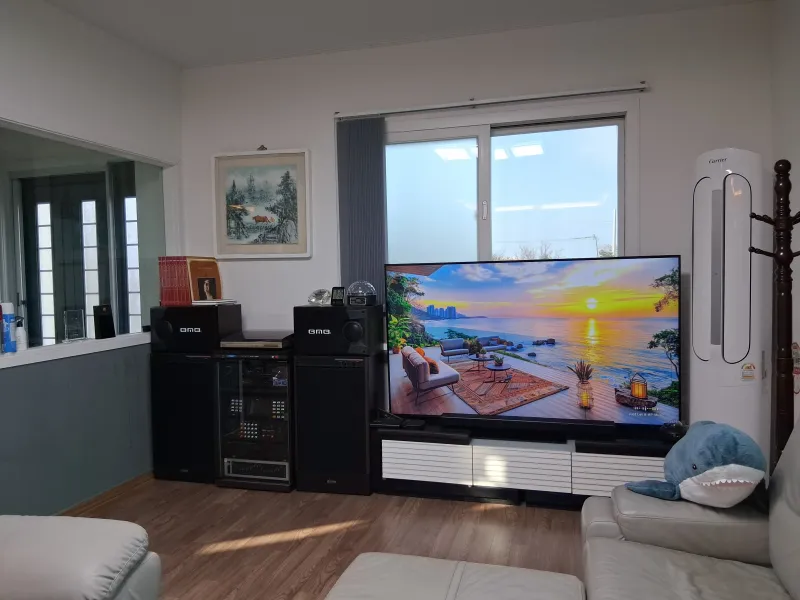[Aewol, Jeju] Independent accommodation with a large garden and swimming pool overlooking the Gwakji Sea 13