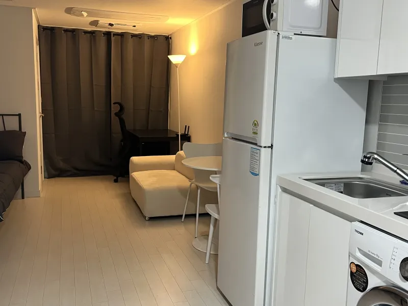 [Jongno, Seoul] 5-minute walk from Hyehwa Station / Premium Studio Room 302 7