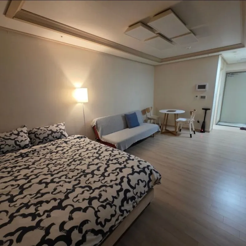 [Gangseo, Seoul] Magok DM A1000 Suite 8, 1 minute from Yangcheonhyanggyo Station 6