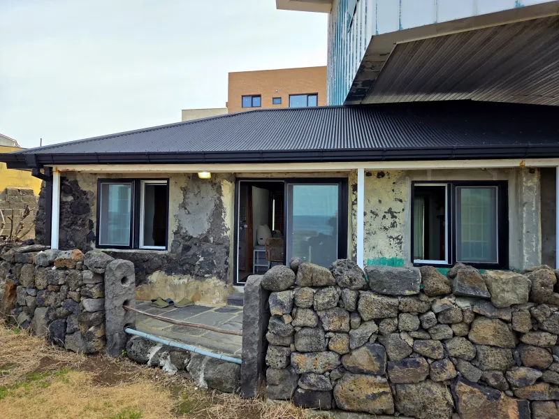 [Aewol, Jeju] Aewol sea front #Ocean view #Old house #Stone house #Family room #Independent house #Workation 23