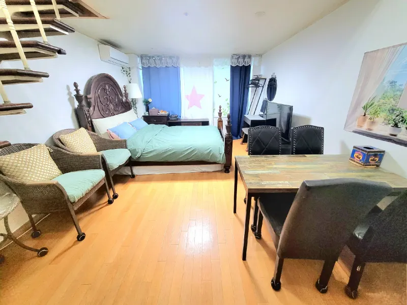 [Goyang] In front of Ilsan Lake Park / 3 / 17 pyeong duplex type. 4 people 9