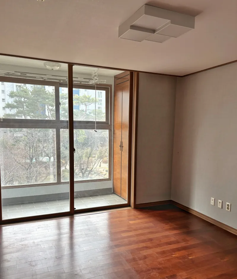 [Hwaseong][Hwaseong-si, Gyeonggi-do] Hyangnam-eup / 3-Bedroom Apartment near Hyangnam Station 2