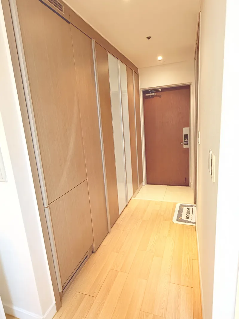 [Gangnam, Seoul] Gangnam Station / 5-minute walk #Quiet and safe officetel next to the school #10th floor 6
