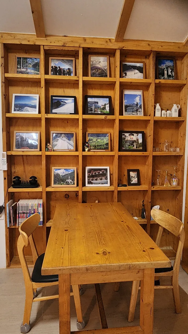 [Aewol, Jeju] Mont Blanc / Private 2nd-floor two-room unit filled with the scent of wood #PetFriendly 5