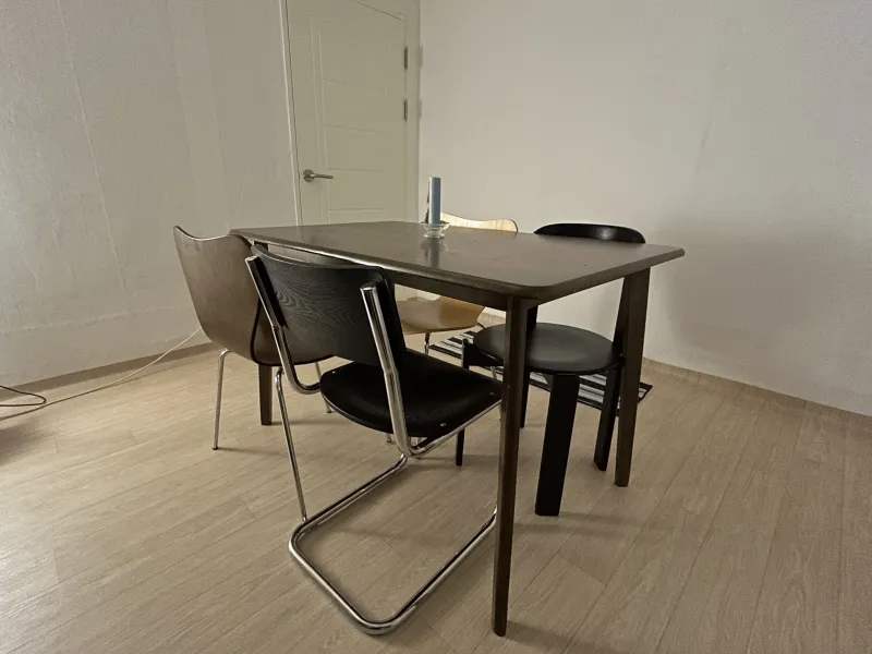 [Mapo, Seoul] Hongdae / House with Red Roof and Butter-Colored Walls | Fully Furnished 10