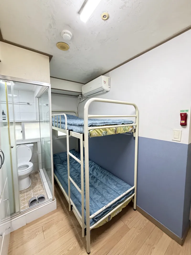 [Dongjak, Seoul] Daebang Station Area Studio Apartment Unit 209 2