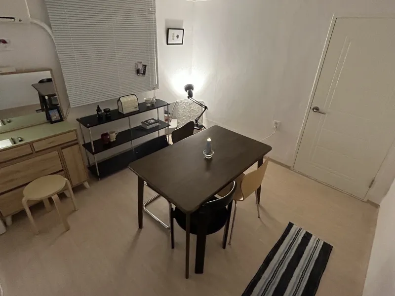 [Mapo, Seoul] Hongdae / House with Red Roof and Butter-Colored Walls | Fully Furnished 8