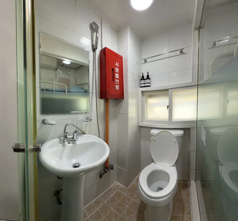 [Dongjak, Seoul] Daebang Station Area Studio Apartment Unit 209 5