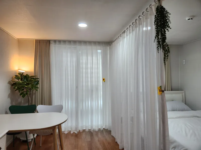[Geoje] Gohyeon Junggok / Best studio apartment in the living area, waterfront park walking path 4