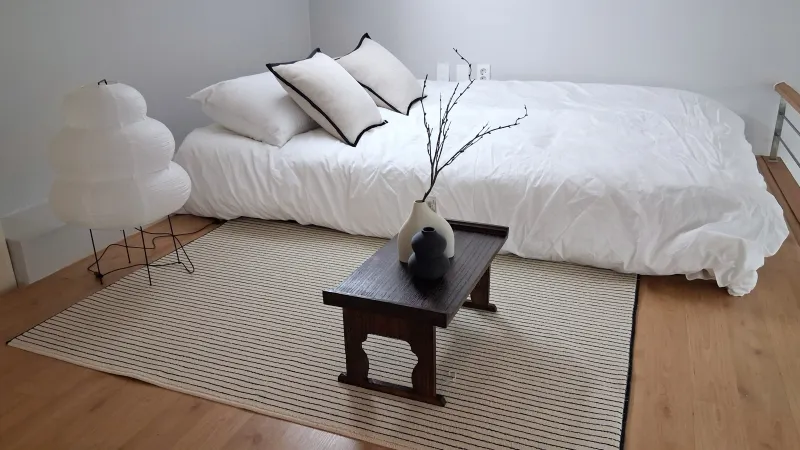 [Seo-gu, Gwangju] Sangmu Midori House² | Queen Bed 2 | LG Stand By Me | 3