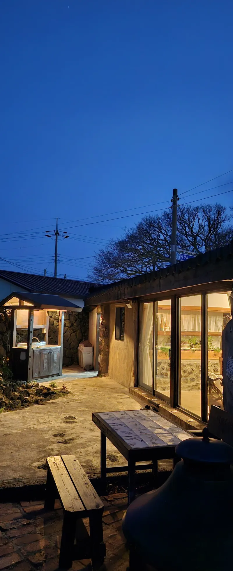 [Hangyeong, Jeju] "A Healing, Emotional Private House Where Time Stops" (Stone Wall Garden, Barbecue, Fireplace) 36
