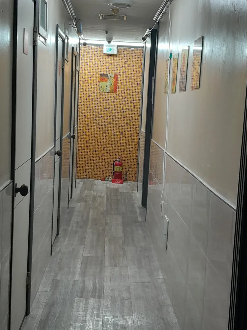 [서울 강남] 신사역 인근 여성전용 고시텔 13