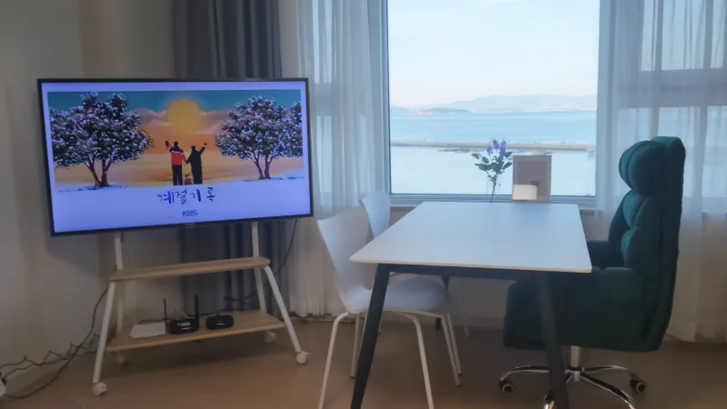 [Geoje] Neungpo / Studio with a great ocean view and fishing spot #PetFriendly 10