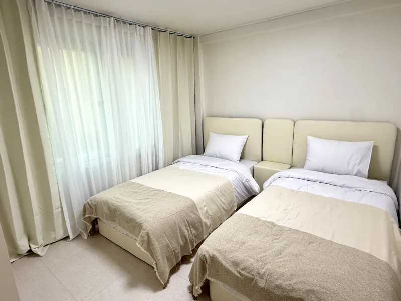 [Seongbuk, Seoul] Parking, Fully Renovated, 3-Bedroom Beyond Stay 6