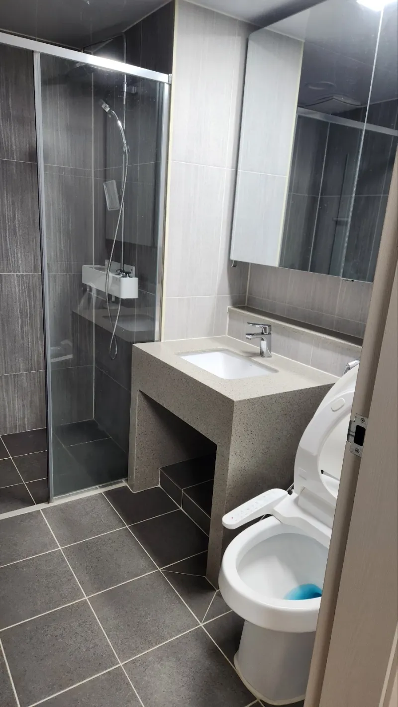 [Gimhae] Fully Furnished Private Apartment New! Newly Built 31 Pyeong #3 Bedrooms 2 Bathrooms Hotel-Class #Parking #Brand New 6