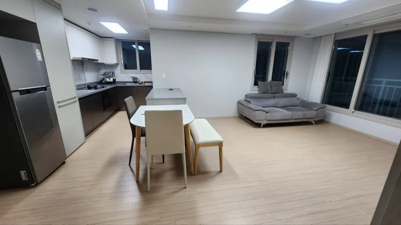 [Gimhae] Fully Furnished Private Apartment New! Newly Built 31 Pyeong #3 Bedrooms 2 Bathrooms Hotel-Class #Parking #Brand New 9