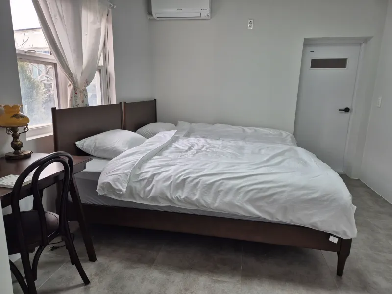 [제주 구좌] 환상바다 도보3분안 마당과 루프탑있는 인스타감성 독채숙소 2