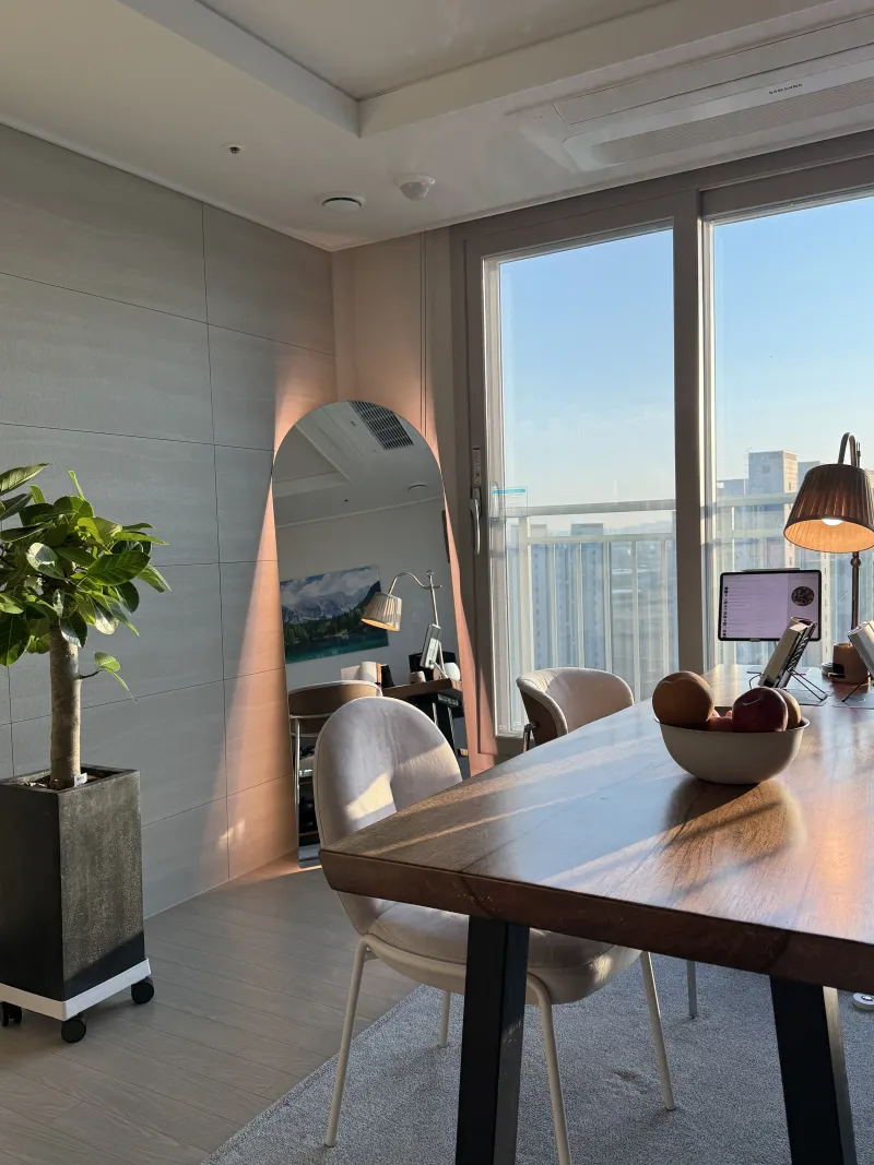 [Cheongju] A house with a beautiful sunset, newly built 3-room apartment near Osong Station 12