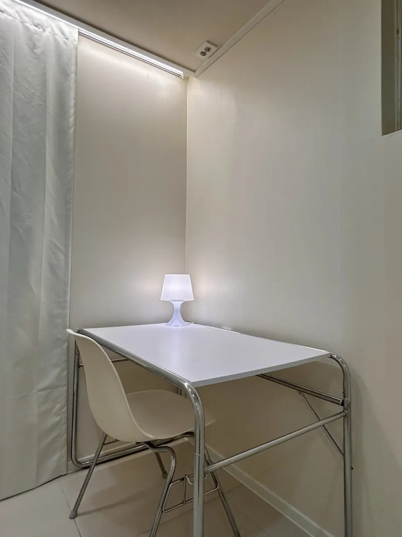 [Mapo, Seoul] 1 minute from Hongik Univ. Station. Semi-basement #SuperiorLocation #Remodeled #TwoRoom 4