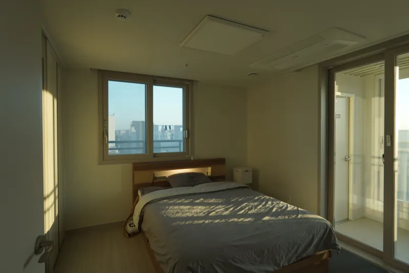 [Cheongju] A house with a beautiful sunset, newly built 3-room apartment near Osong Station 3