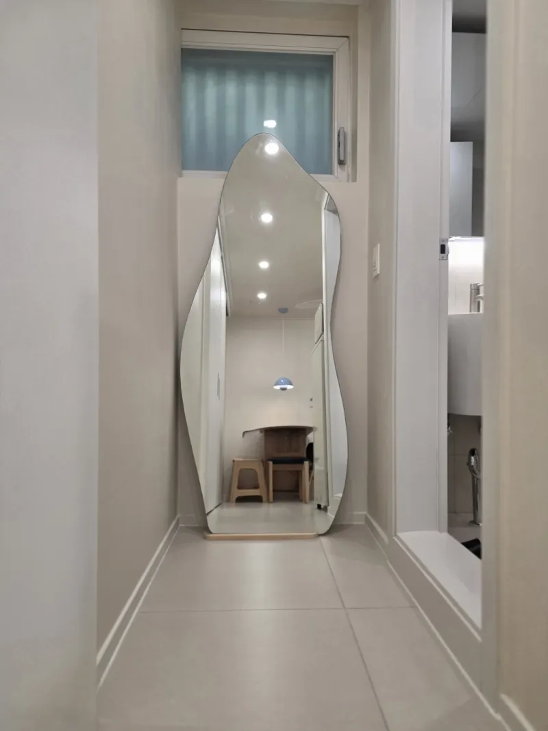 [Mapo, Seoul] 1 minute from Hongik Univ. Station. Semi-basement #SuperiorLocation #Remodeled #TwoRoom 14