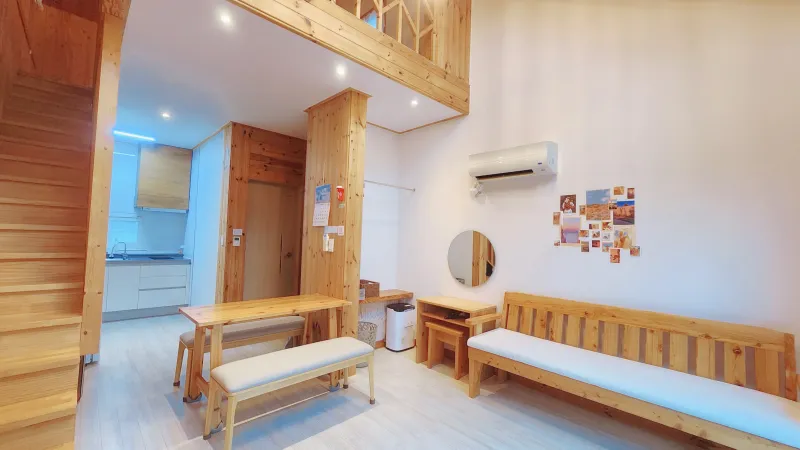 [Andeok, Seogwipo][Jeju Sagye-ri] Room 101, Duplex Pension Below Sanbangsan Mountain 6