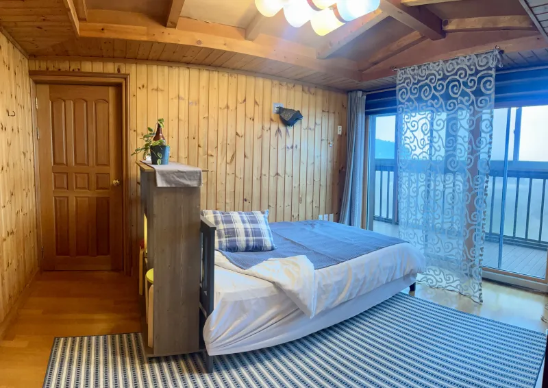[Aewol, Jeju] Jeju Aewol Full-option, Ocean View, 35 Pyeong, 1st Floor, Unit 102 3
