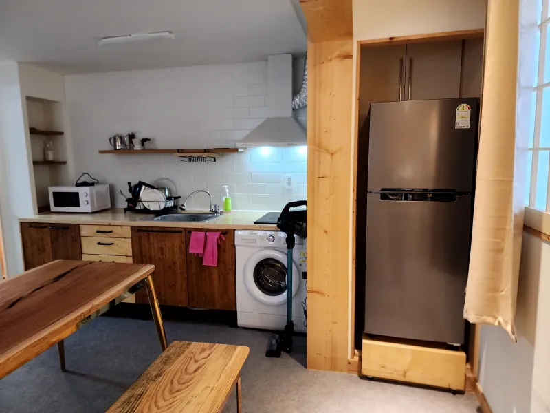 [Gangnam, Seoul] Fully Furnished Studio Jeongheebang, 9-Minute Walk from Yeoksam Station 10