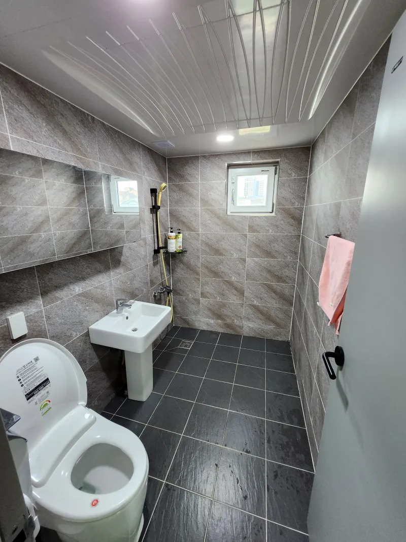 [Sokcho] Private house, 2-minute walk from Jungang Market, parking available for 2 cars, suitable for groups and workcations 8