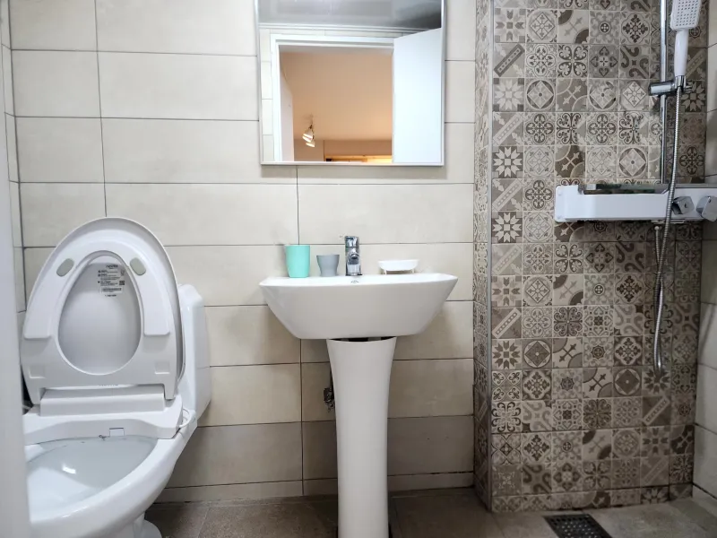 [Gangnam, Seoul] Fully Furnished Studio Unit 204, 9-minute walk from Yeoksam Station 10