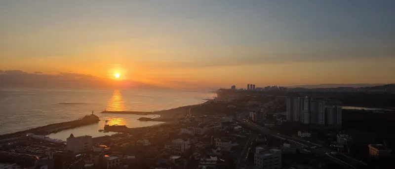 [Goseong][Goseong-gun, Gangwon-do] Workcation & Month-long Stay / 12th-floor Ocean View Stylish Accommodation 41