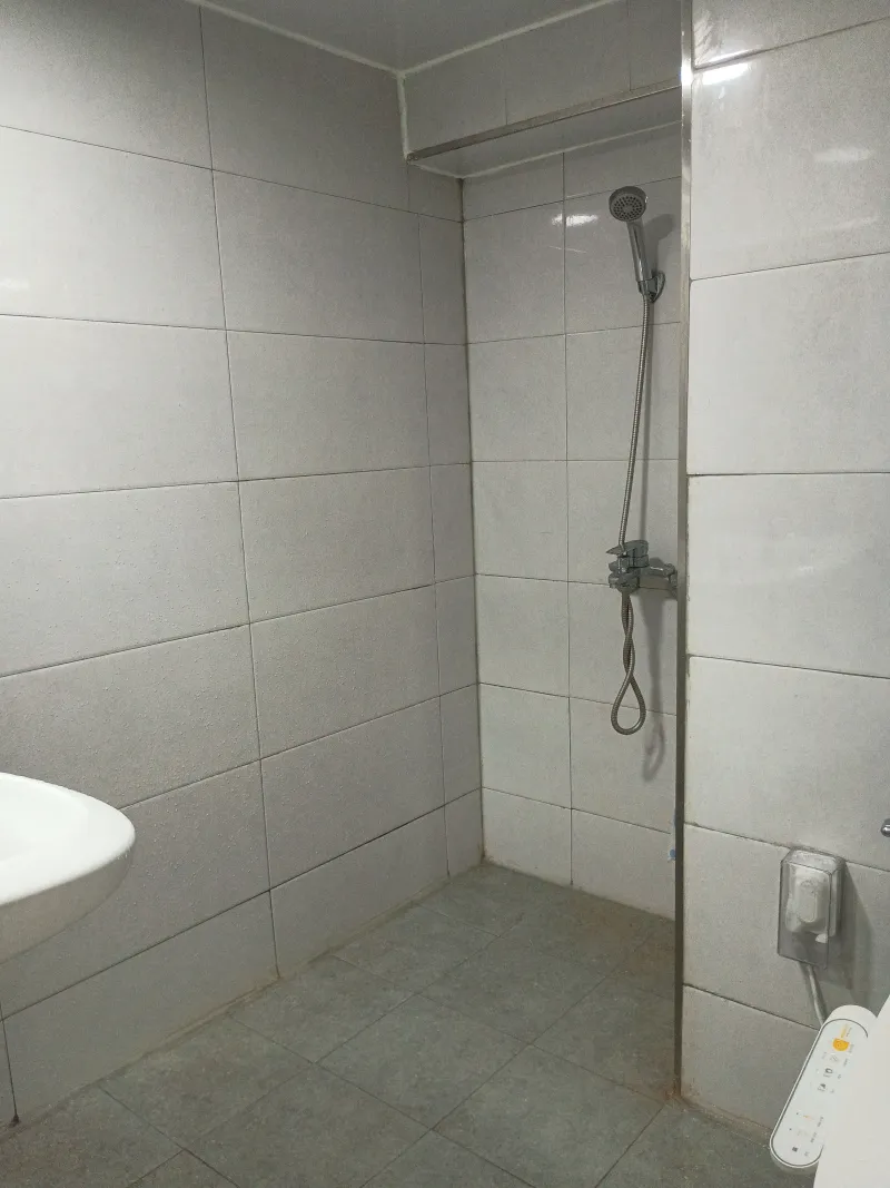 [Seogwi-dong, Seogwipo] Spacious one-room officetel on the 7th floor near Ollae Market 7