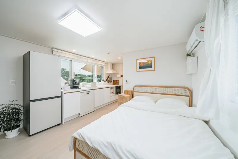[Daejeong, Seogwipo] Quiet detached house with a yard 2