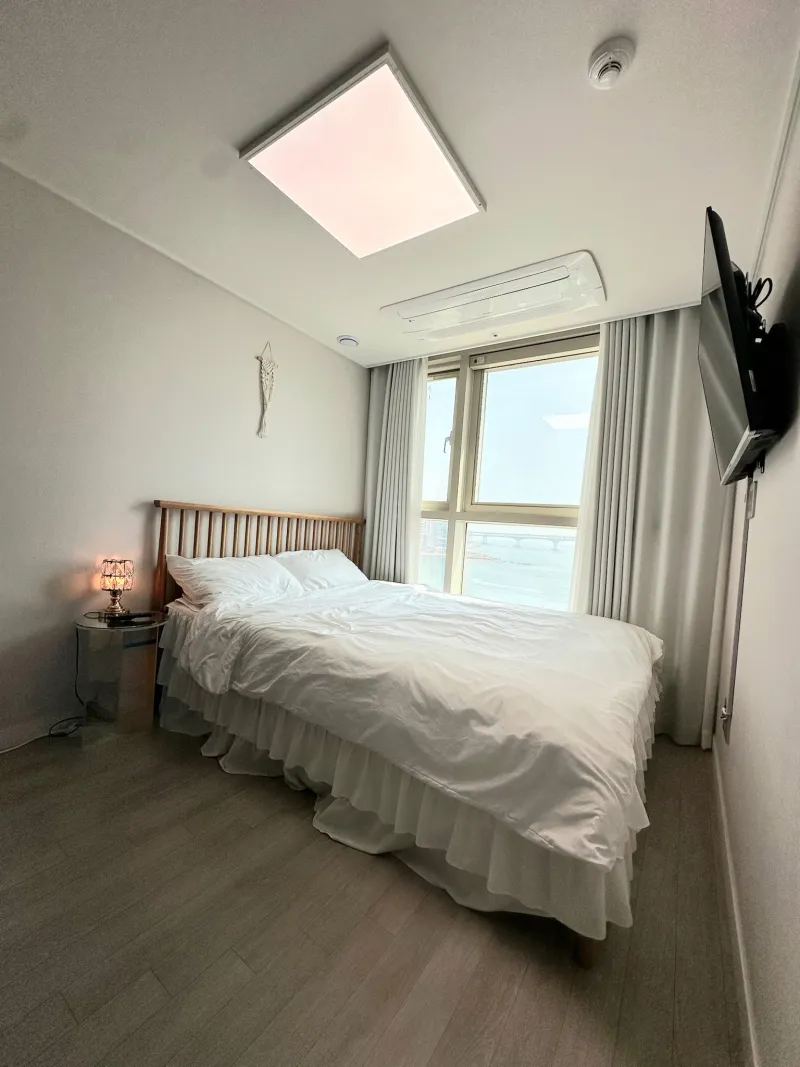 [Suyeong, Busan] Busan Suyeong Gwangalli Gwangandaegyo Ocean View Two-Room Apartment Pet-Friendly 2