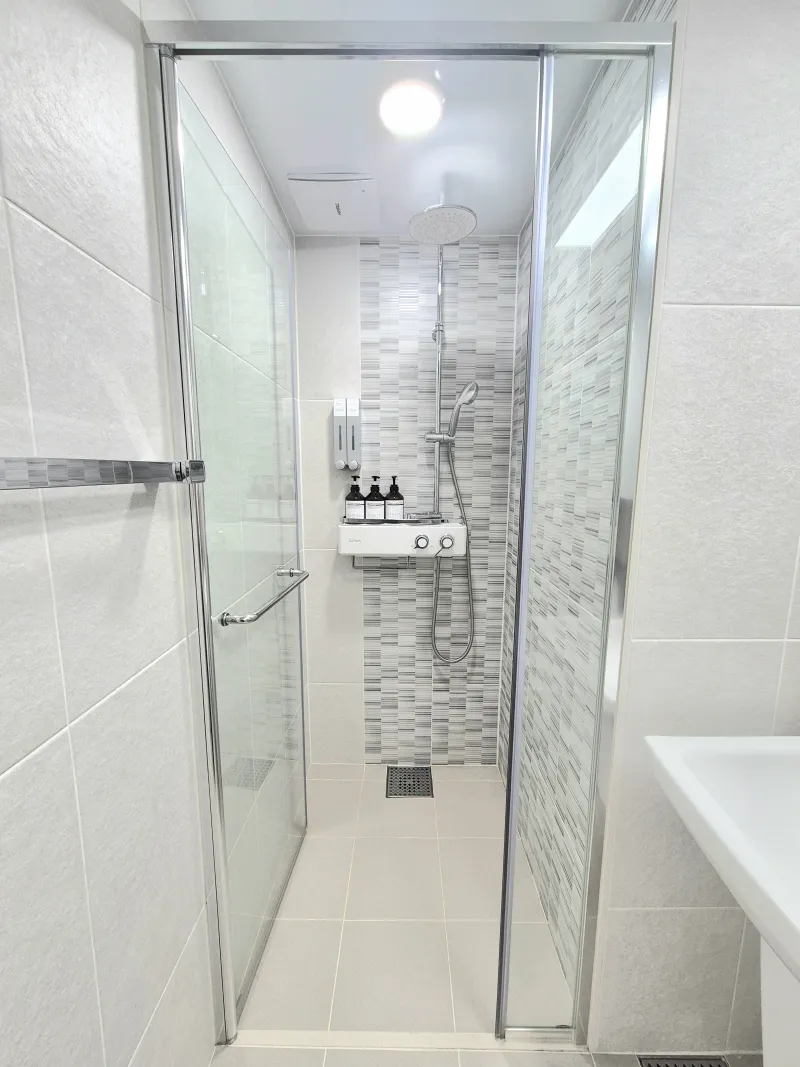 [Gangdong, Seoul] 1 minute from Godeok Station, in front of Gangdong Kyung Hee University Hospital, a cozy and healing stay️ 7