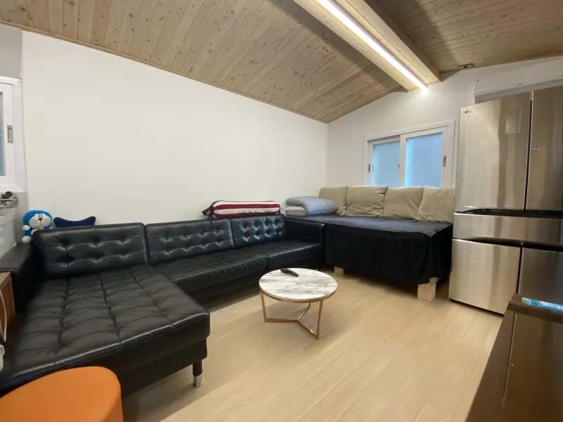 [Dongjak, Seoul] 3 minutes from Chung-Ang University, 30 minutes from Gangnam, a charming Sunshine Stay with a yard 15
