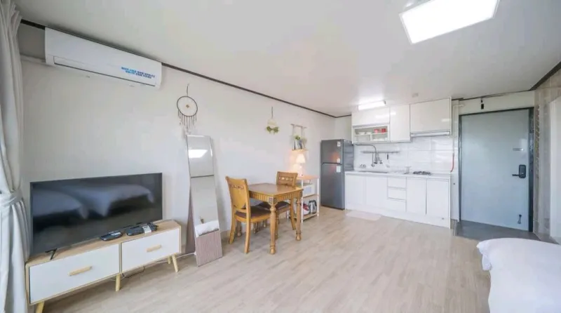 [Haye-dong, Seogwipo] Jungmun / Walk & Quiet Accommodation #PetFriendly #3MinutesFromValley #Room202 6