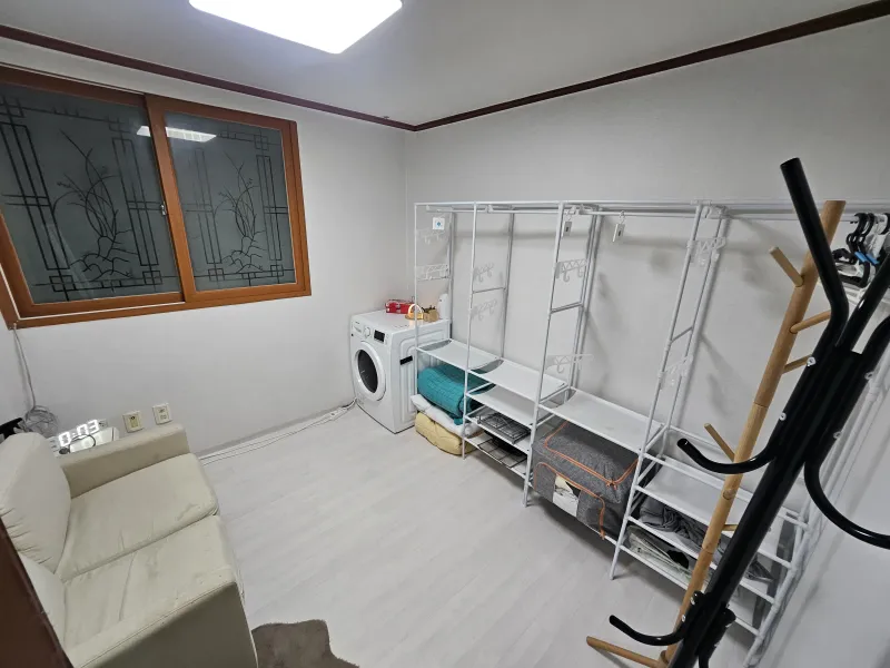 [Michuhol, Incheon][Line 1 Express Jemulpo Station] 3 Rooms / Study (High-end PC) / Dressing Room / Queen Bed 23