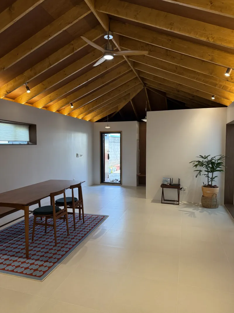 [Seogwi-dong, Seogwipo] Detached house with a volcanic scoria yard near downtown Lee Jung-seop Street 17