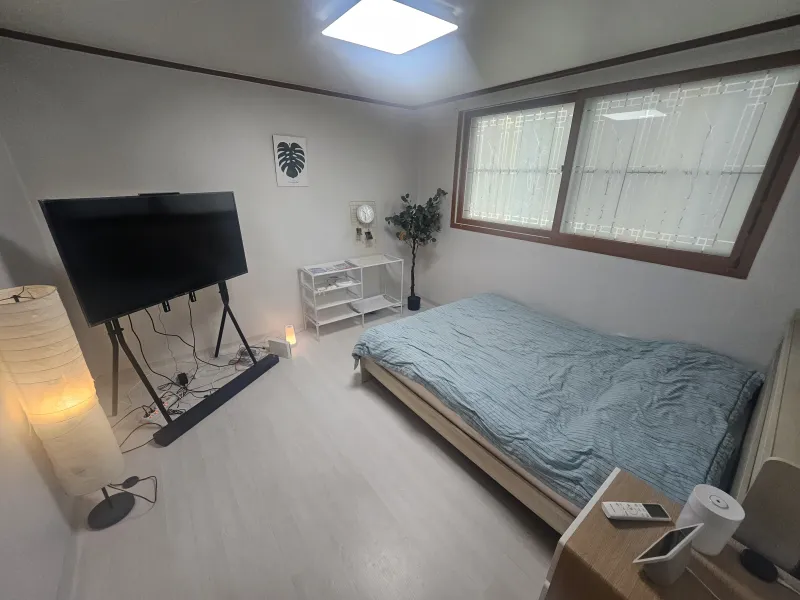 [Michuhol, Incheon][Line 1 Express Jemulpo Station] 3 Rooms / Study (High-end PC) / Dressing Room / Queen Bed 2