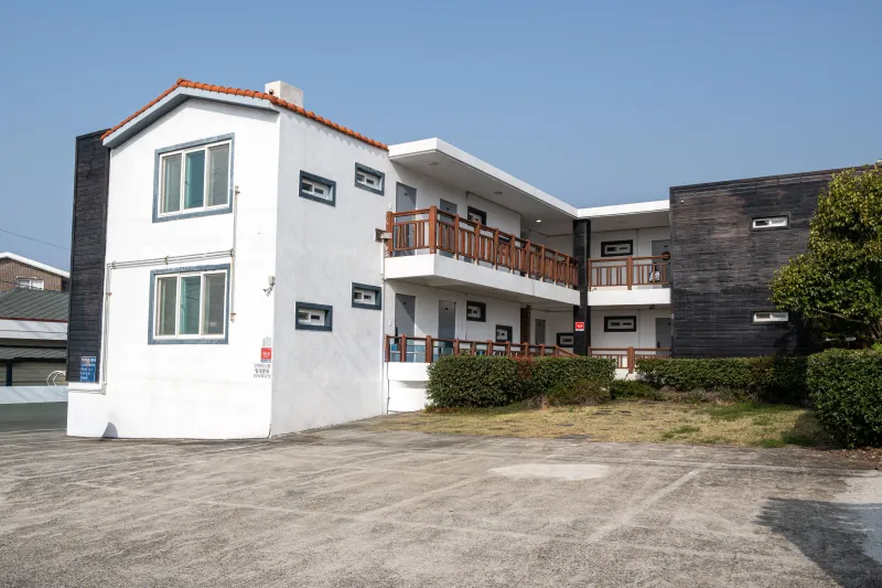 [Daepo-dong, Seogwipo] Cypress tree phytoncide scent Olle Trail Jungmun Tourist Complex Daepo Port tangerine orchard view columnar jointing healing 15