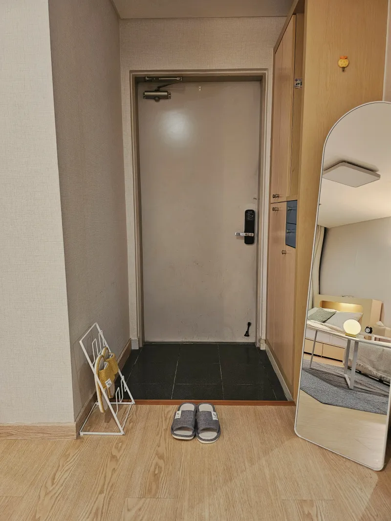 [Songpa, Seoul] 3 mins from Jamsil Sports Complex Station / Cozy Stay 8