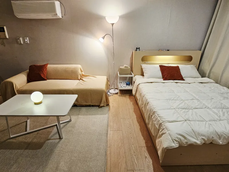 [Songpa, Seoul] 3 mins from Jamsil Sports Complex Station / Cozy Stay 4