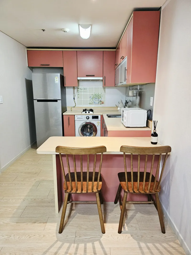 [Songpa, Seoul] 3 mins from Jamsil Sports Complex Station / Cozy Stay 7