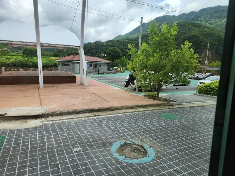 [충북 단양] 사인암 계곡 170평 잔디마당독채( 본채+별채)놀이시설 완비^^힐링하세요 30
